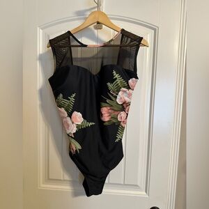 Albion Fit XXL swimsuit. Never worn, only tried on a few times.